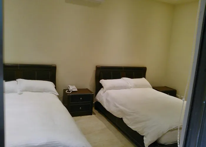 Hotel 770